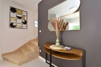 Villa Sophia with Private Swimming Pool Near the Beach! - Villas