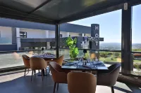Alexander Resort