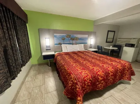 Black Horse Motel Отели рядом с достопримечательностью «Парк Апл Вэлли Скат»