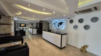 Best Smyrna Hotel