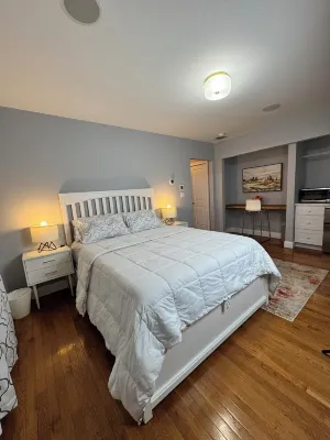 Charming 1-bedroom house with WiFi, AC in delightful Uniondale Hotels near David S. Mack Sports and Exhibition Complex - Hofstra University