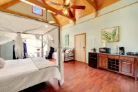 Waterfront Storybook Studio in Stuart Hotels near Stuart Heritage Museum