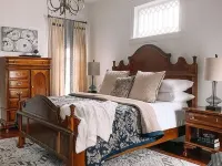 Entire Two story 4 bed/2 full bath. Historical home only steps to Centre college Hotels in Boyle County