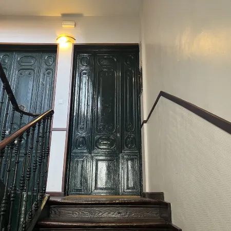 THC Gran Via Hostel Отели рядом с достопримечательностью «Бульвар Пасео-де-Реколетос»