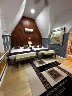 Suite Sharilla Các khách sạn gần Flora Bay