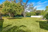 Waterfall saltwater Lagoon heated pool, 2 King Suites, Sauna!