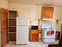 Stewart Guest Apt -Trincity, Airport, Full Apt Hotels in Trincity