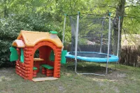 Beautiful Location on the Lake Heated Pool Jacuzzi Air Conditioning and Bicycles