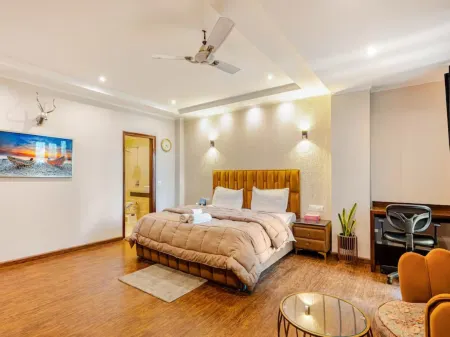 Hotel City Premier - Golf Course Road ,Gurgaon Отели рядом с достопримечательностью «Leisure Valley Rd»