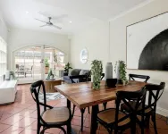 Cosmopolitan lifestyle