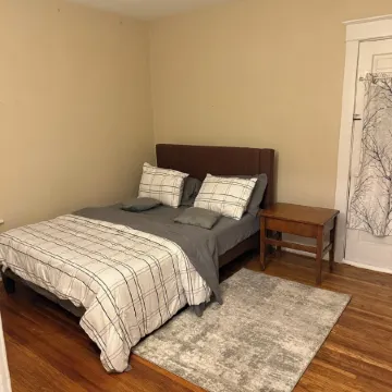 Charming 3-Bedroom Upper Unit Home