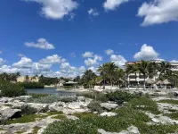 Luxurious beachfront condo on Riviera Maya, 2 bdrm, large balconies, 1575 sq ft