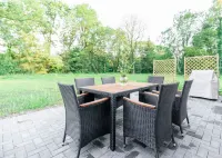 Wonderful apartment "Gute Stube" in a rural location Hotels in Brake