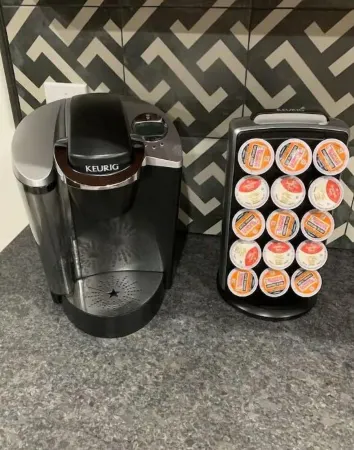 Private & Spacious 2BR apartment in Kingston, WA