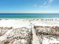 Nantucket Cottage #11B - Downstairs Cottage