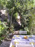 Charming studio, with private garden Hotels in Coaraze