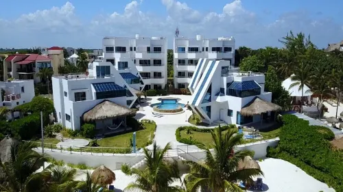 Oceanfront Luxury Townhome Condo Wifi 3 Smart TV'S Pool & Spa