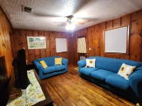 Cottage on Greene Street in Olde Town Augusta - walk to downtown