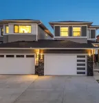 Executive Space for Everyone (King beds Come Stay Refreshed, Renewed & Reset.