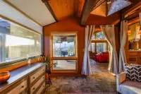 Peaceful Luxury West Sedona Heated Pool & Hot Tub