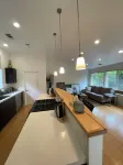 Sophisticated 2-bedroom condo in gorgeous Santa Barbara