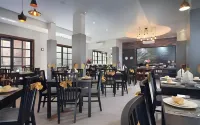 Helios Hotel & Convention Hotels in Tanete Riattang