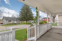 Cozy Private Studio - Close To It All!