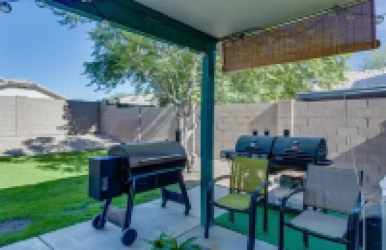 Peoria Vacation Escape- Near Stadium - Outlets - Family & Travel Nurse Friendly!