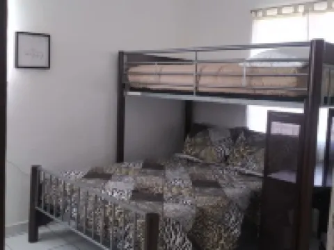 Fresh and beautiful residence in Levittown, TB Hotels in Levittown