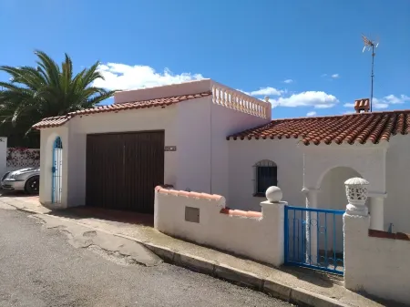 "Villa Azul" - Nice chalet with private pool for sole use