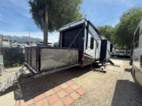 Mountain Shadows RV & MHC Hotels in Draper