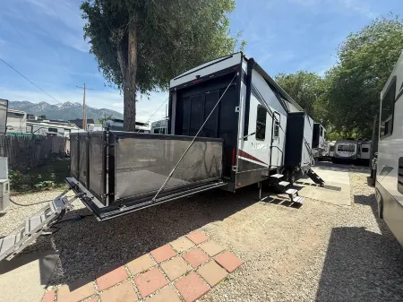 Mountain Shadows RV & MHC