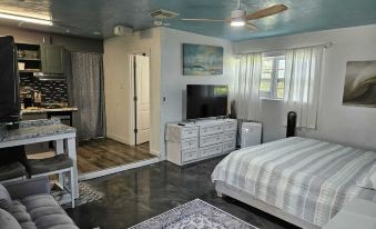 Comfy Luxury Studio Apt Has it - R 339 206 R5 D boca raton hotel map