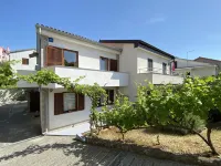 Apartment Almira with sea view Hotels in 