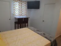This cozy apartment is tucked away in the quiet area of Yamacraw Beach Estates. Hotels in 