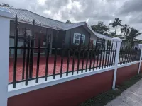 10 min from airport, 3 min from bacob eco park