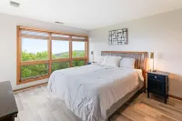 Majestic Mountain View’s from The Cliffs