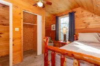Valentine Drive Cabin 2
