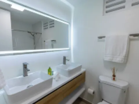 Pineapple Beach Villa-Apartment in fabulous Rio Grande with WiFi, AC Hotels in Zarzal