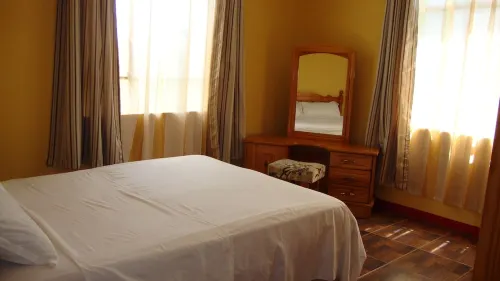 5 min walk to the beach, spacious and fully equipped apartment, family friendly