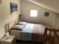 Air-conditioned Mazet with pool, terrace, wifi, near the beach