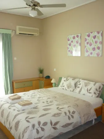 Modern Apartment (WI-FI 50Mbps) Entire 1st floor