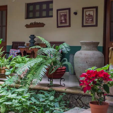 Casa Quetzal Hotel