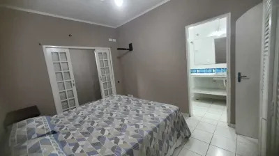 4 bedroom holiday home on Pernambuco beach - Guarujá 18 persons SP Hotels in Pernambuco