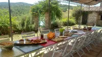 Umbrian Farmhouse Retreat with Private Pool and Garden Hotels in Monte Castello di Vibio