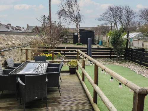 Thain House Hotels in Portsoy