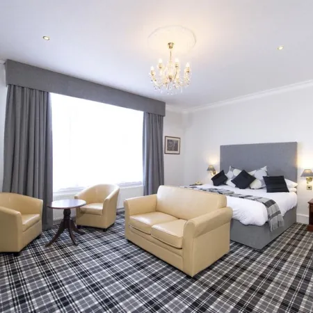 The Royal George Hotel