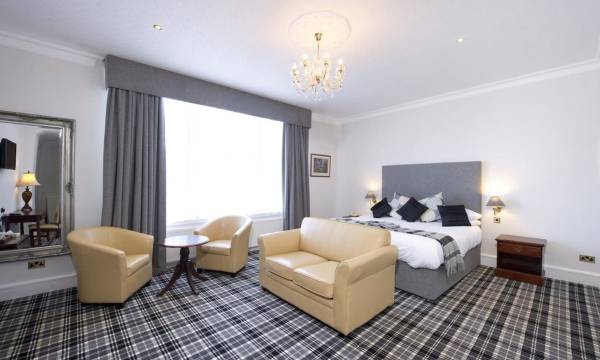 The Royal George Hotel