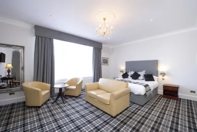The Royal George Hotel Hotels in 