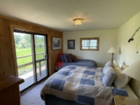 Sportsman Lodge Melrose MT